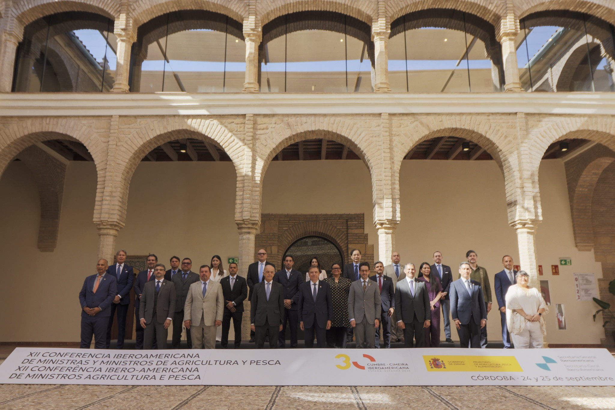 Foto de familia de los ministros de agricultura y pesca